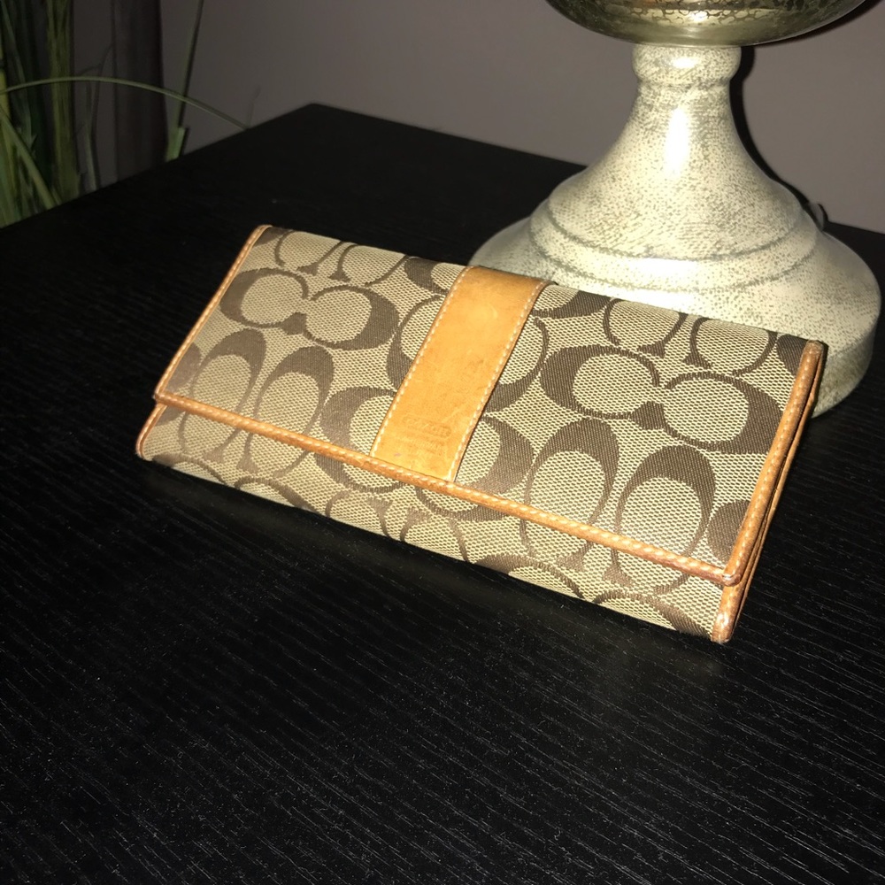 Coach wallet